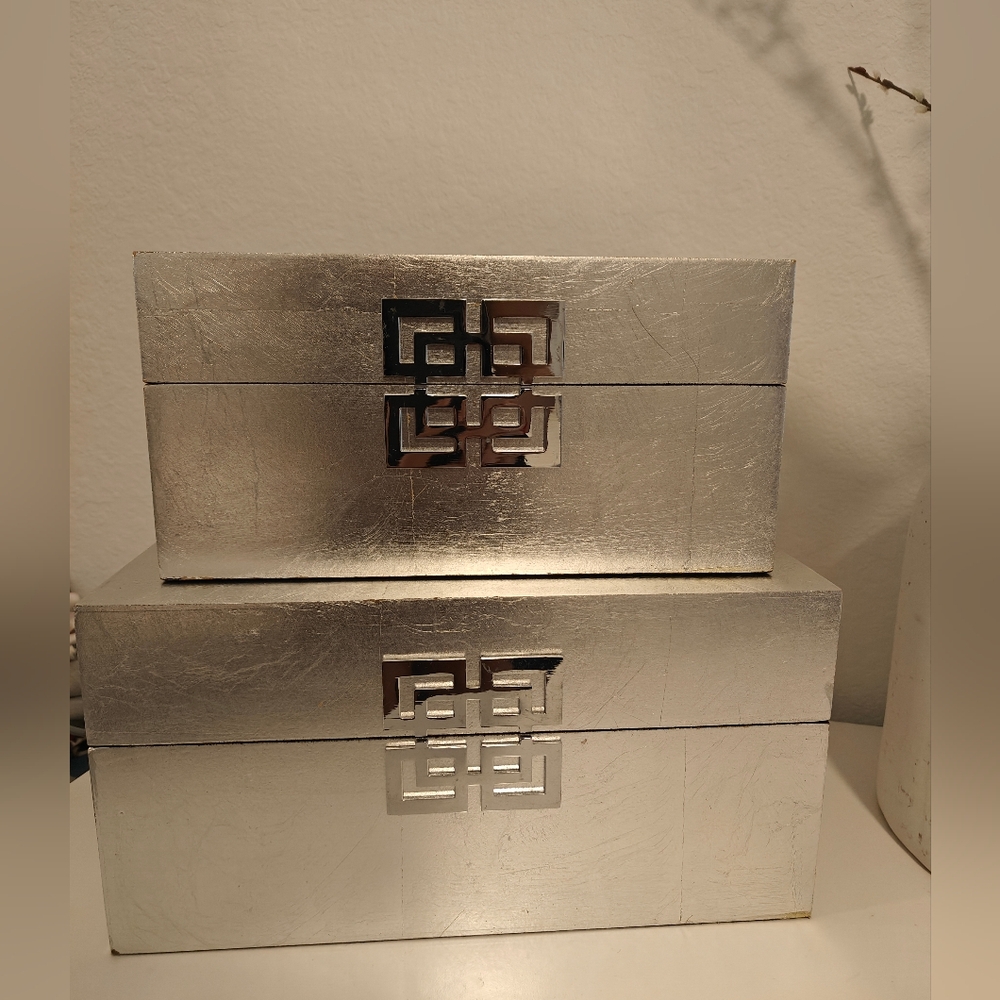 Z gallerie 2 silver box